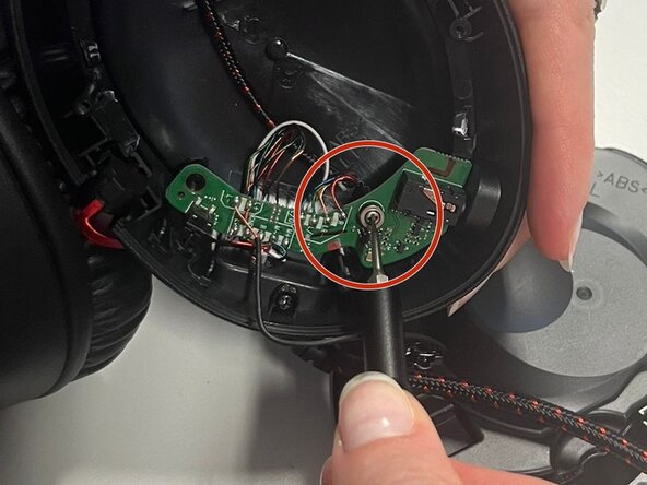 HyperX Cloud III Connecting Cable Replacement: 4 단계, 이미지 2개 중 2개