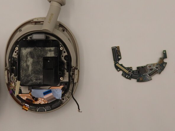 Sony WH-1000XM5 Power Board Replacement: crwdns2935265:06crwdnd2935265:02crwdnd2935265:02crwdne2935265:0