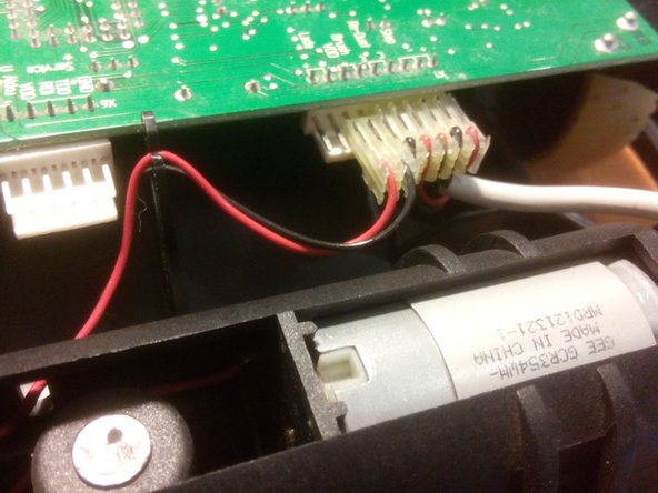 Replace Kärcher RC3000 brush motor. replacement: crwdns2935265:011crwdnd2935265:02crwdnd2935265:03crwdne2935265:0