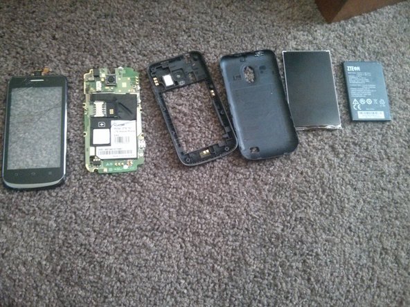 ZTE T81 Teardown: crwdns2935265:07crwdnd2935265:02crwdnd2935265:02crwdne2935265:0