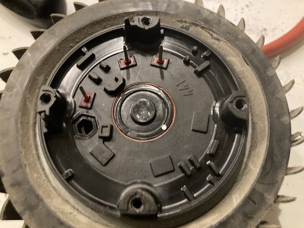 Duco Box Silent - Motorlagers vervangen, Motorbehuizing openen: step 2, image 3 of 3