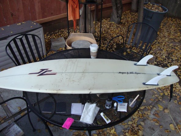 Patching Surfboard Fiberglass, Patching Surfboard Fiberglass: step 1, image 1 of 3