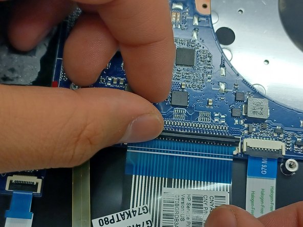 HP Pavilion 15-cc561st Keyboard Assembly Replacement: crwdns2935265:024crwdnd2935265:02crwdnd2935265:03crwdne2935265:0