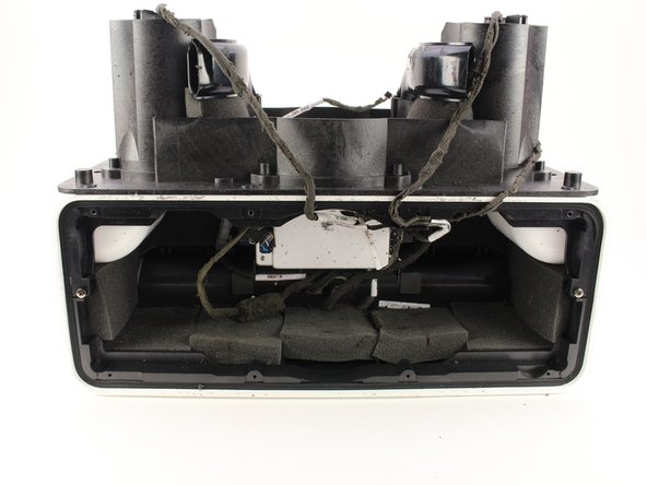 Apple iPod Hi-Fi Front Panel and Speaker Connections Replacement: crwdns2935265:08crwdnd2935265:03crwdnd2935265:03crwdne2935265:0