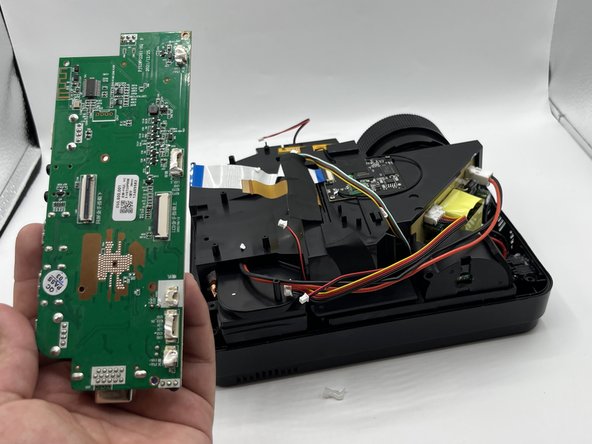 Roconia Q6 Motherboard Replacement: stap 0, afbeelding 2 van 2