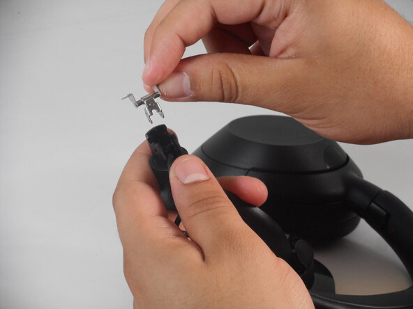 Sony ULT WEAR Hinges Replacement: crwdns2935265:03crwdnd2935265:03crwdnd2935265:03crwdne2935265:0