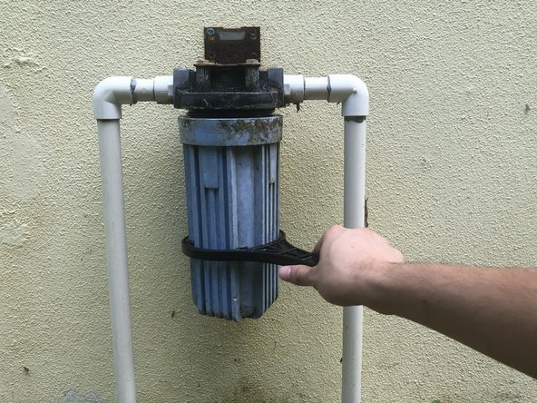 Water Filtration System Filter Replacement: step 7, image 2 of 3