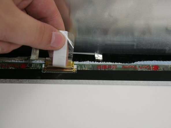 Sony Vaio SVE15112FXS LCD Screen Replacement: crwdns2935265:08crwdnd2935265:02crwdnd2935265:03crwdne2935265:0