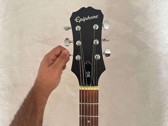 Epiphone Les Paul Special II Bridge Replacement, Bridge: passo 1, immagine 3 di 3