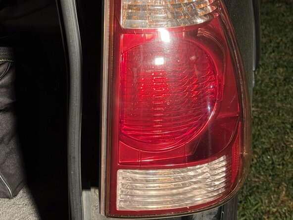 2005 Toyota 4Runner Rear Taillight Right Replacement, Picking the Damaged Taillight: step 1, image 1 of 2