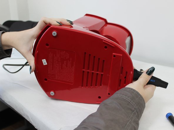 Black and Decker DCM100R Control Panel Circuit Board Replacement: crwdns2935265:03crwdnd2935265:02crwdnd2935265:03crwdne2935265:0