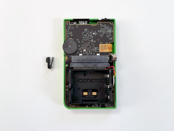 MODRETRO Chromatic Disassembly, Menu Button: stap 0, afbeelding 3 van 3