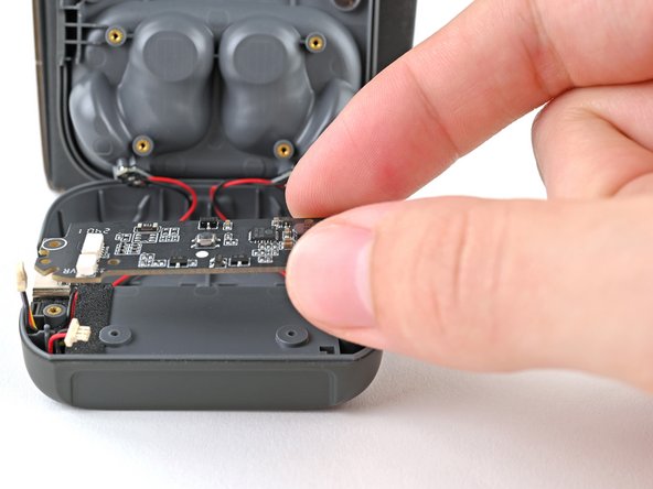 Fairphone Fairbuds Mainboard Replacement, Remove the mainboard: crwdns2935265:011crwdnd2935265:02crwdnd2935265:03crwdne2935265:0