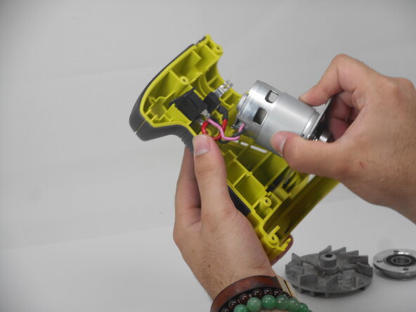 Ryobi P411 Motor Replacement, Motor: crwdns2935265:09crwdnd2935265:02crwdnd2935265:03crwdne2935265:0