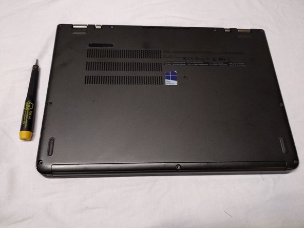 ThinkPad Yoga 12 Heasink & CPU Fan Replacement, Bottom Cover Removal: crwdns2935265:01crwdnd2935265:03crwdnd2935265:03crwdne2935265:0