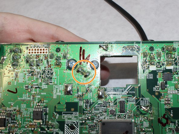 Kenwood DNX571HD GPS Antenna Connection Replacement: crwdns2935265:019crwdnd2935265:02crwdnd2935265:02crwdne2935265:0