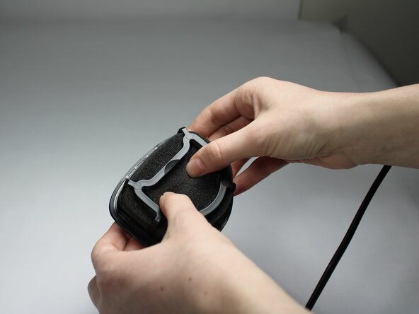 Shark UltraCyclone CH951 U4 Filter Replacement: crwdns2935265:04crwdnd2935265:02crwdnd2935265:03crwdne2935265:0