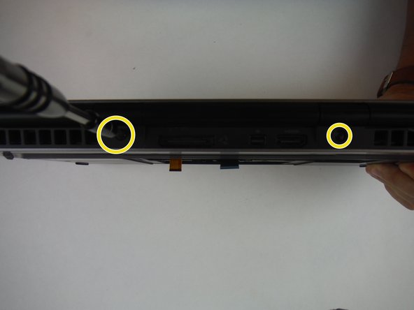 Dell Alienware 13 Touch pad Replacement: crwdns2935265:011crwdnd2935265:03crwdnd2935265:03crwdne2935265:0