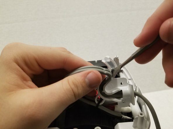 Lasko CD08200 ACLI Safety Plug and Cable Replacement: crwdns2935265:05crwdnd2935265:03crwdnd2935265:03crwdne2935265:0