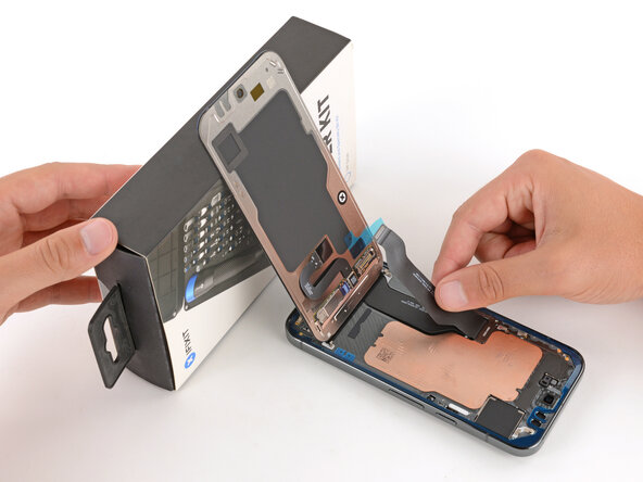 Google Pixel 10 Pro Screen Replacement, Prop up the screen: crwdns2935265:029crwdnd2935265:01crwdnd2935265:01crwdne2935265:0