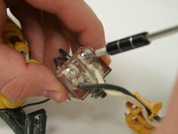 DeWalt D28110 Power Switch Replacement: crwdns2935265:09crwdnd2935265:02crwdnd2935265:03crwdne2935265:0