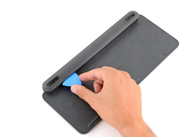 Logitech MX Keys Mini Battery Replacement: crwdns2935265:07crwdnd2935265:03crwdnd2935265:03crwdne2935265:0