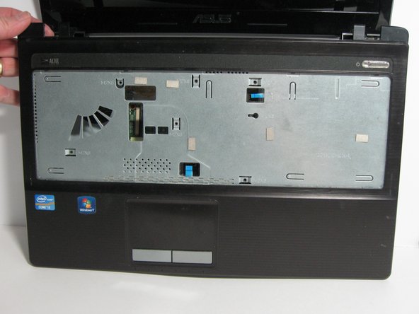 Asus K53E-BBR7 Fan Replacement: crwdns2935265:011crwdnd2935265:02crwdnd2935265:02crwdne2935265:0