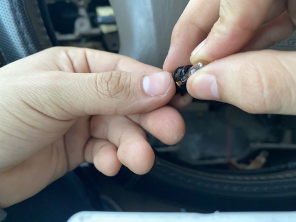 2000 Toyota 4Runner Dashboard Light Bulbs Replacement: crwdns2935265:021crwdnd2935265:02crwdnd2935265:03crwdne2935265:0