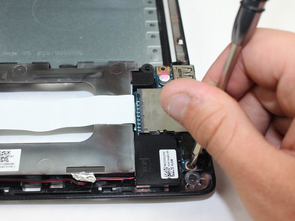 Lenovo G40-30 Speaker Replacement: step 14, image 2 of 3