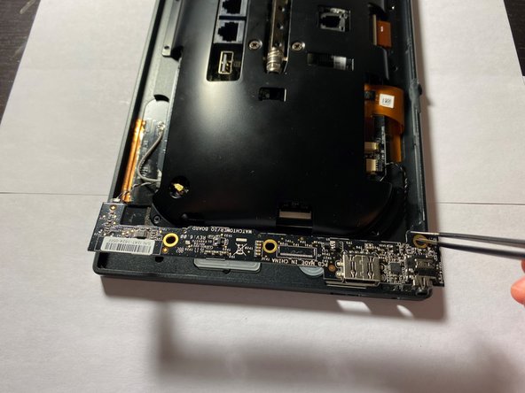 Cisco Meraki MC74-HW USB and Headphone Jack Inputs Board Replacement: crwdns2935265:06crwdnd2935265:03crwdnd2935265:03crwdne2935265:0