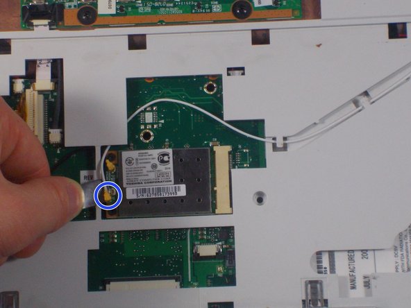 Toshiba Dynabook AX 53D Touchpad Replacement: crwdns2935265:08crwdnd2935265:02crwdnd2935265:02crwdne2935265:0