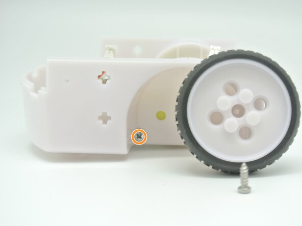 Thymio II Disassembly, Removing the wheels: crwdns2935265:07crwdnd2935265:02crwdnd2935265:02crwdne2935265:0