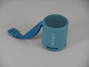 Sony SRS-XB13 review: a budget Bluetooth speaker to use outside