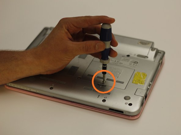 Toshiba NB205 N330PK RAM Replacement: crwdns2935265:04crwdnd2935265:02crwdnd2935265:02crwdne2935265:0