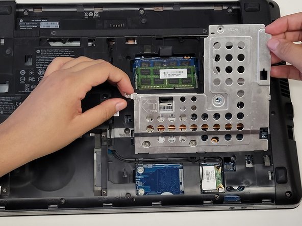 HP Probook 4540s BIOS Chip Replacement: crwdns2935265:08crwdnd2935265:02crwdnd2935265:02crwdne2935265:0