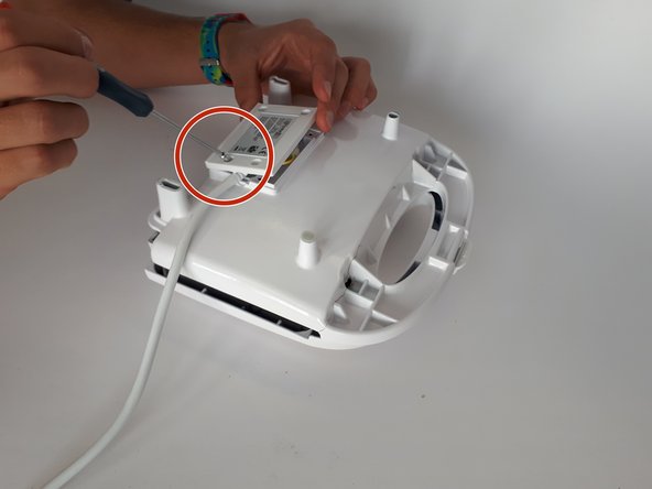 Home Essentials Sandwich Press Teardown: crwdns2935265:03crwdnd2935265:02crwdnd2935265:03crwdne2935265:0