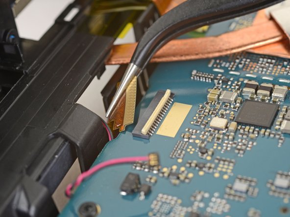 HTC Vive Cosmos Motherboard Replacement, Disconnect the left camera: crwdns2935265:029crwdnd2935265:03crwdnd2935265:03crwdne2935265:0