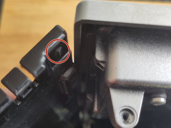 Disassembly of the Melitta Caffeo CI housing, Remove the right side panel: crwdns2935265:05crwdnd2935265:02crwdnd2935265:02crwdne2935265:0