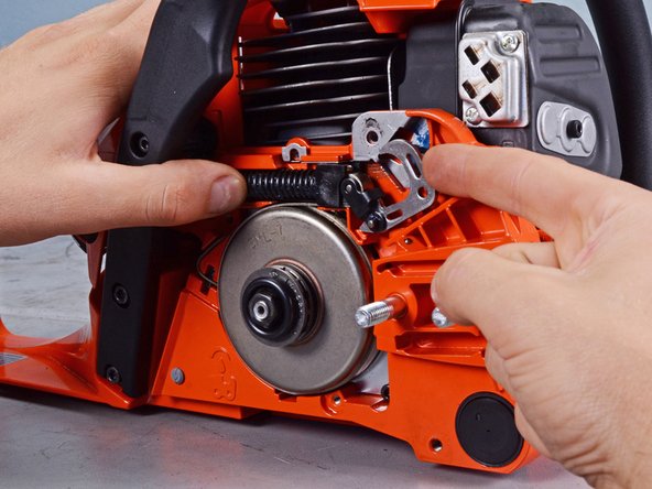 Echo Chain Saw CS4910 2020 Oiler System Replacement, Remove the chain brake assembly: crwdns2935265:019crwdnd2935265:02crwdnd2935265:03crwdne2935265:0