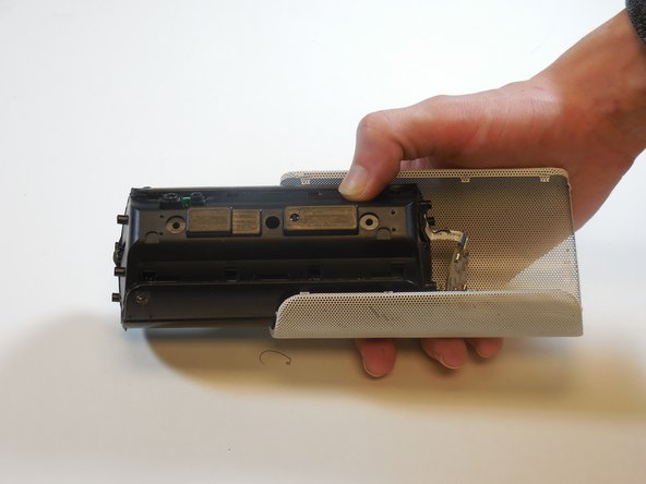 JBL Flip Bluetooth U.FL Antenna Connector Replacement: crwdns2935265:05crwdnd2935265:03crwdnd2935265:03crwdne2935265:0