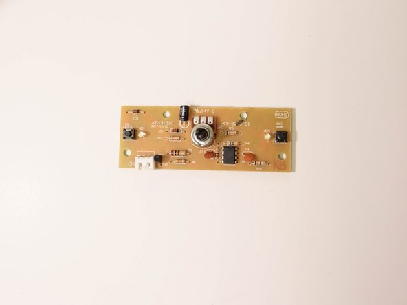 Toaster Made by Design model KT-3215 Teardown: stap 0, afbeelding 2 van 2