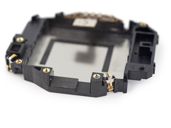 LG Watch Urbane Teardown: crwdns2935265:09crwdnd2935265:03crwdnd2935265:03crwdne2935265:0