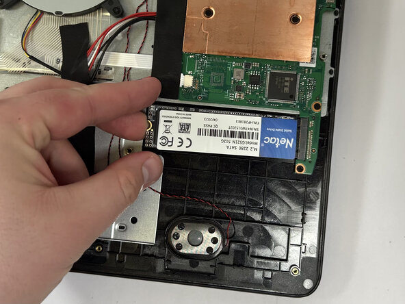 SGIN X15S M.2 SSD Replacement: crwdns2935265:06crwdnd2935265:02crwdnd2935265:03crwdne2935265:0