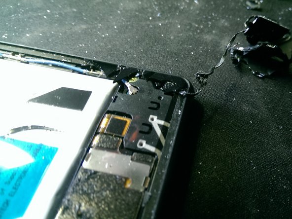 How to replace a broken back cover on a Sony Xperia Z3, More glass.: crwdns2935265:07crwdnd2935265:03crwdnd2935265:03crwdne2935265:0