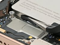 iPhone 16 Pro Battery Replacement