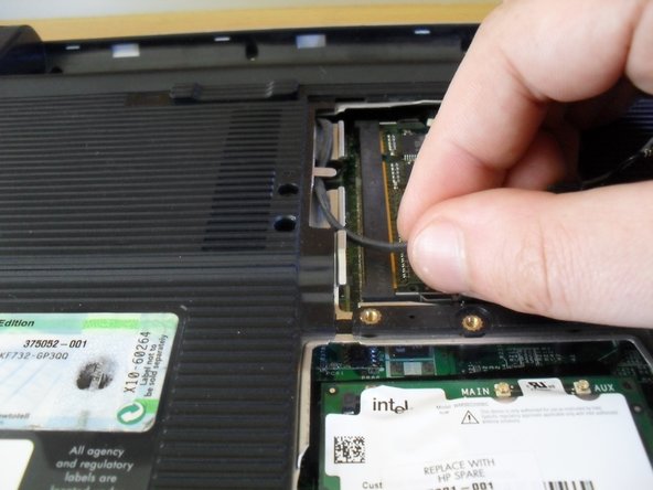 Compaq Presario v2000 mother board Replacement: crwdns2935265:05crwdnd2935265:02crwdnd2935265:03crwdne2935265:0