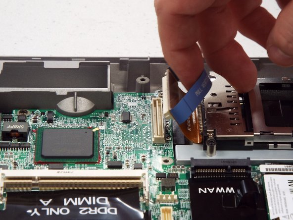 Dell Latitude D820 Thermal Paste Replacement: crwdns2935265:012crwdnd2935265:02crwdnd2935265:03crwdne2935265:0