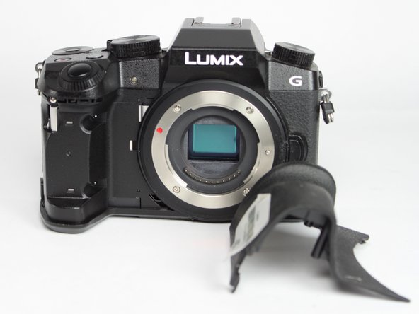 Panasonic Lumix DMC-G7 Flash Capacitor/Fuse Replacement: crwdns2935265:013crwdnd2935265:03crwdnd2935265:03crwdne2935265:0