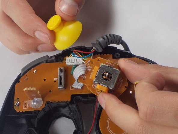 GameStop GS3 GameCube Controller joysticks replacement: crwdns2935265:04crwdnd2935265:03crwdnd2935265:03crwdne2935265:0