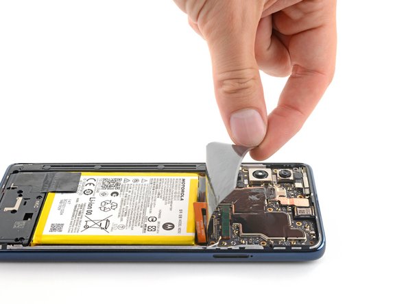 Motorola Moto G Stylus 5G (2022) Screen Replacement, Reposition the graphite film: crwdns2935265:024crwdnd2935265:02crwdnd2935265:03crwdne2935265:0